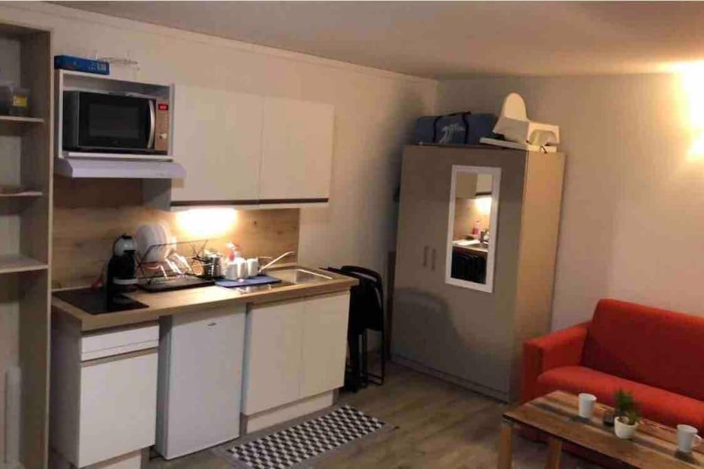 Au Bout Du Bois Piscine Sauna Hammam Accessible En Saison Et Le Logement Accessible Toute L Annee Les Déserts Exteriör bild